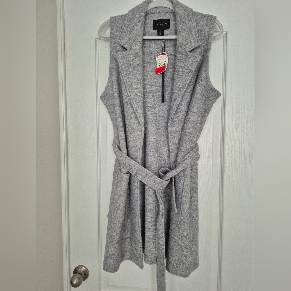 NWT Tahari Light Gray Belted Wool Vest